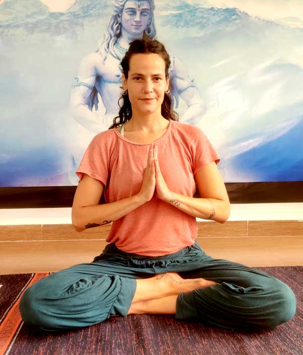 Iyengar yoga Yoga Teacher Maria Viosca